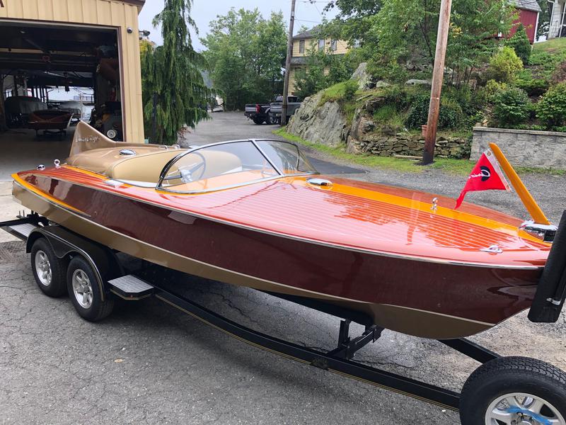 1955 21' Chris Craft Cobra fully restored to factory new
